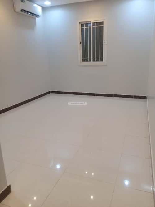 Villa 250 SQM Facing West with 7 Bedrooms Al-Muanisiyah, East Riyadh, Riyadh