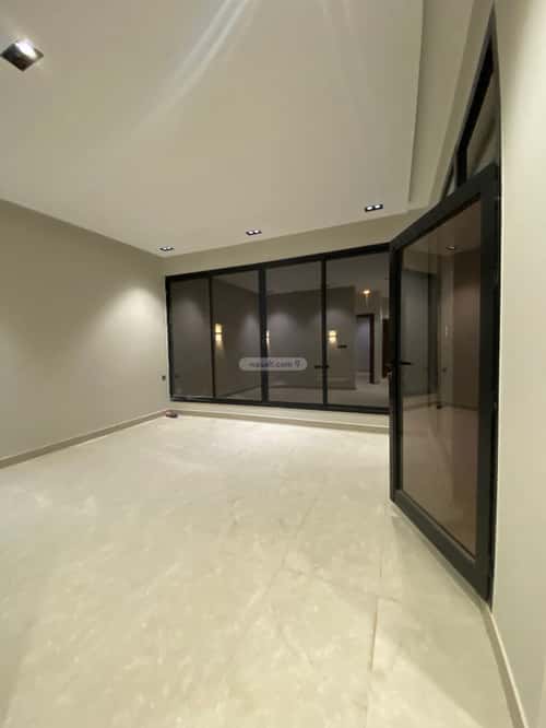 Villa 376.04 SQM Facing North West on 20m Width Street Al-Yarmuk, East Riyadh, Riyadh