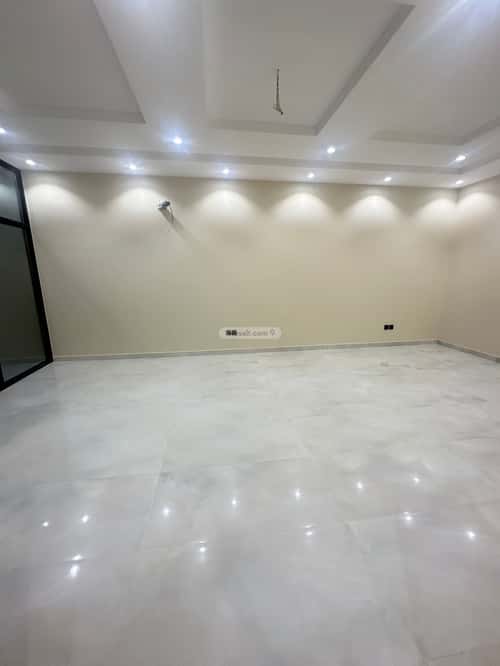 Villa 450 SQM Facing South East on 22m Width Street Al-Safwa, North Jeddah, Jeddah