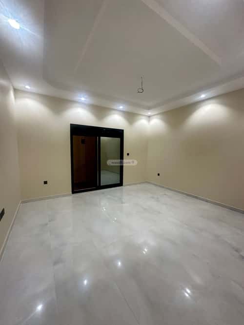 Villa 450 SQM Facing South East on 22m Width Street Al-Safwa, North Jeddah, Jeddah