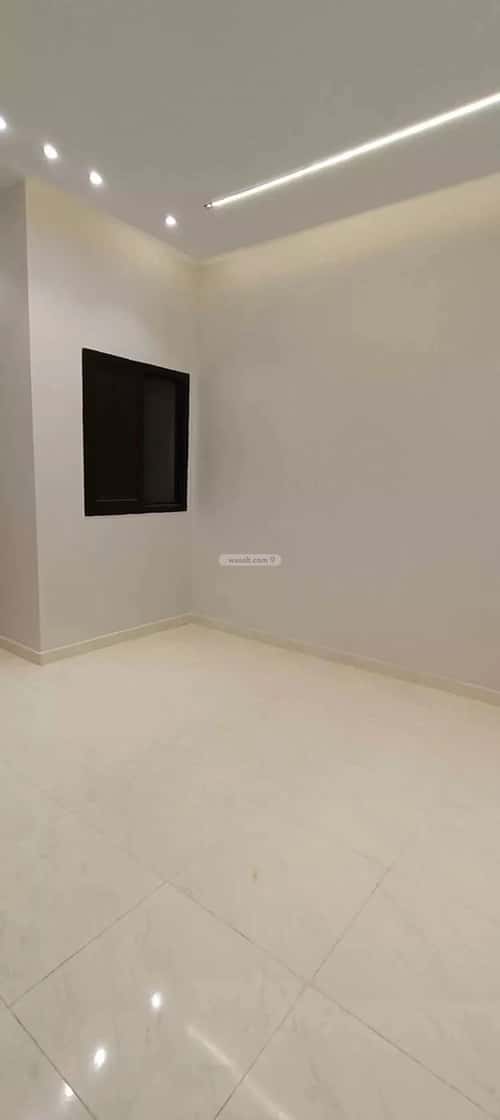 دور 5 غرف في عكاظ