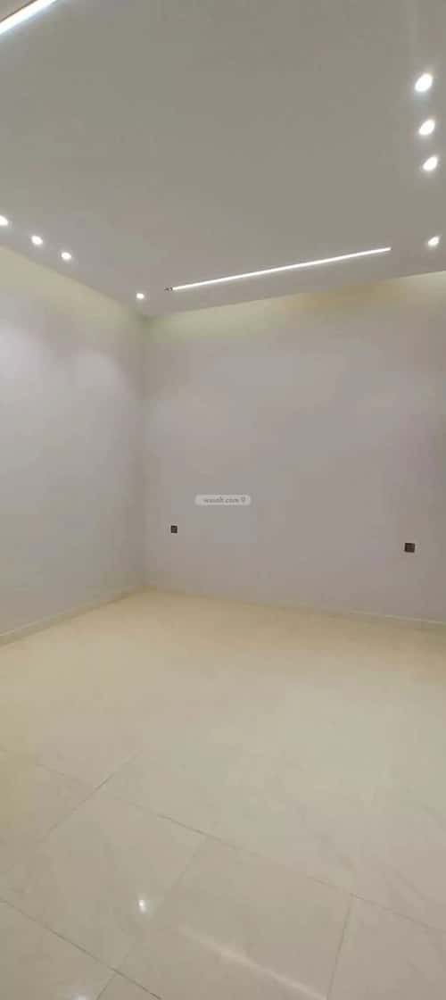 Floor 182.31 SQM with 5 Bedrooms Okaz, South Riyadh, Riyadh