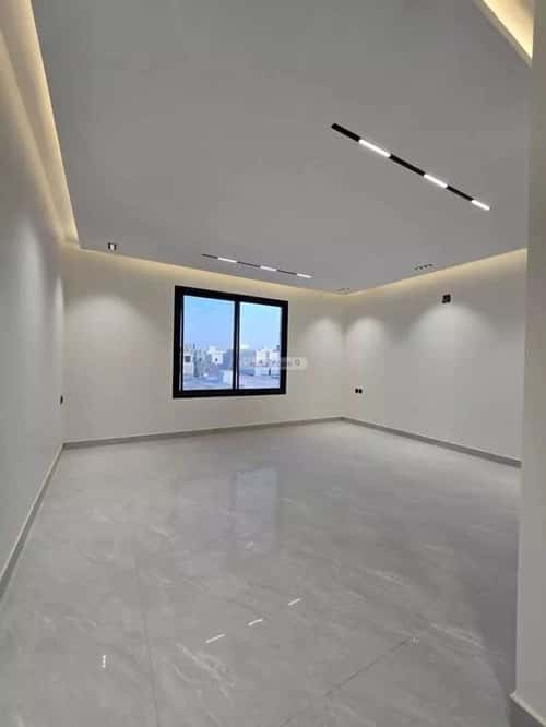 فيلا 250 متر مربع شرقية على شارع 15م الجنادرية، شرق الرياض، الرياض