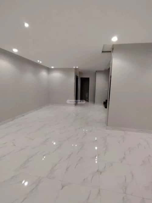 فيلا 250 متر مربع جنوبية على شارع 16م الزمرد، شمال جدة، جدة