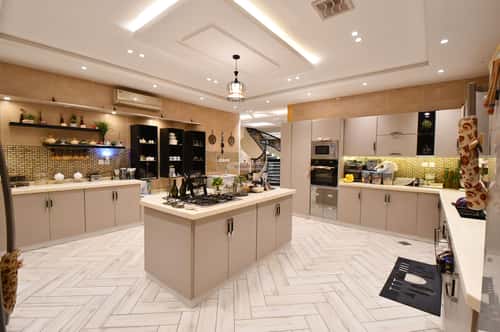 فيلا 805 متر مربع مع شقة واجهة شمالية الياقوت، شمال جدة، جدة