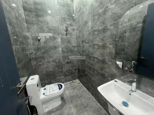 Floor 184.18 SQM with 5 Bedrooms Al-Qadisiyah, East Riyadh, Riyadh