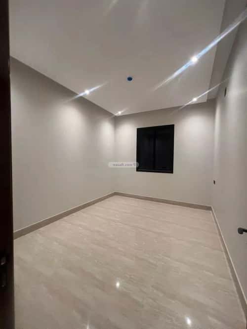 Building 750 SQM Facing South Al-Muanisiyah, East Riyadh, Riyadh