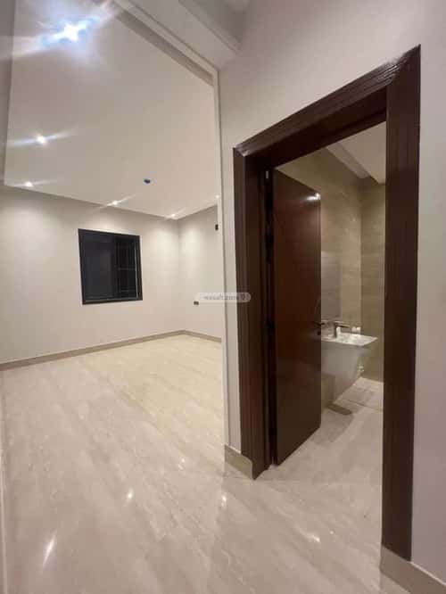 Building 750 SQM Facing South Al-Muanisiyah, East Riyadh, Riyadh