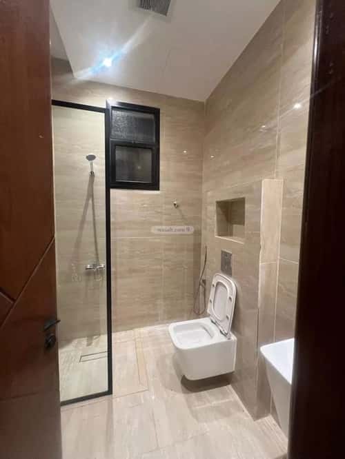 Building 750 SQM Facing South Al-Muanisiyah, East Riyadh, Riyadh