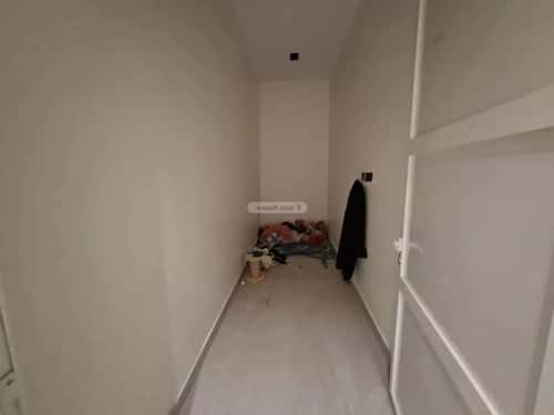 Villa 270.3500061035156 SQM Facing South East on 15m Width Street An-Nahdah, East Riyadh, Riyadh