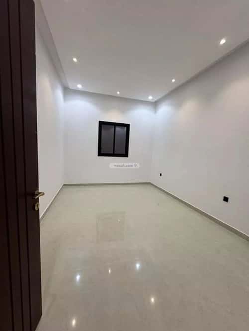 فيلا 600 متر مربع شمالية على شارع 15م الجنادرية، شرق الرياض، الرياض