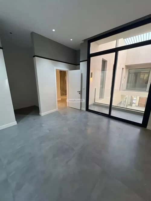 فيلا 6 غرف في الملك عبدالله