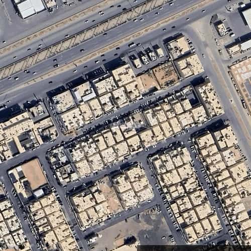 فيلا 350 متر مربع شمالية على شارع 15م اليرموك، شرق الرياض، الرياض