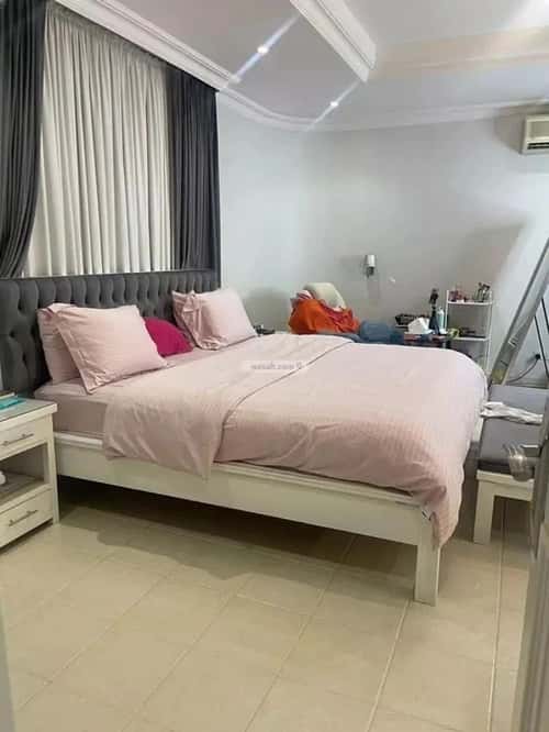 فيلا 350 متر مربع جنوبية على شارع 15م الفلاح، شمال الرياض، الرياض