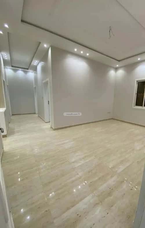 3 bedroom apartment in Al Qairawan