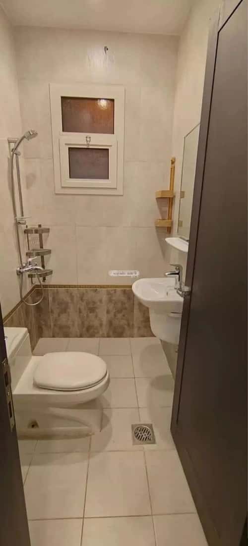 Apartment with 3 Bedrooms King Abdullah, Central Riyadh, Riyadh