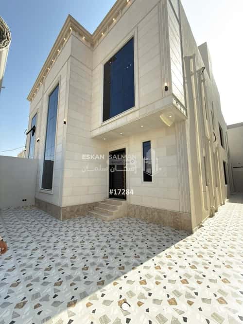 فيلا 264.15 متر مربع شرقية على شارع 20م ريحه، الطائف