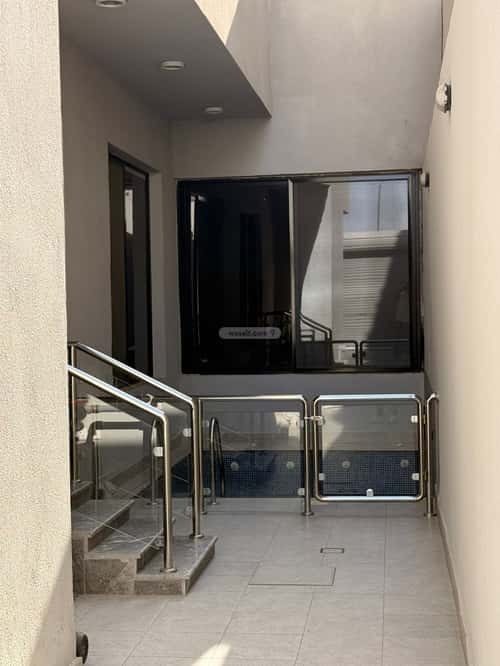 فيلا 262.5 متر مربع شرقية على شارع 32م الياقوت، شمال جدة، جدة