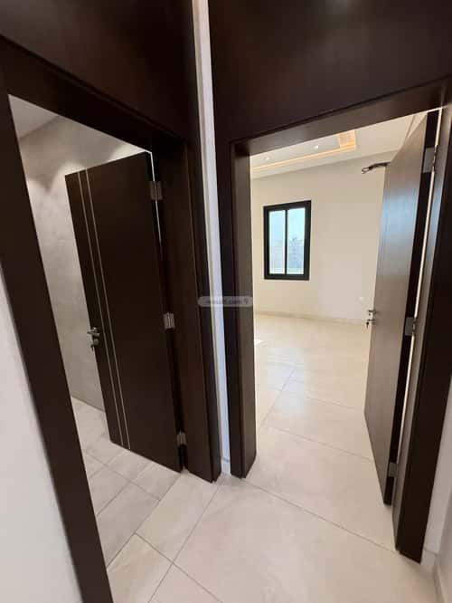 فيلا 262.5 متر مربع شرقية على شارع 32م الياقوت، شمال جدة، جدة