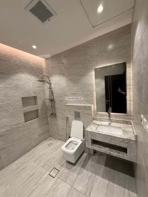 فيلا 262.5 متر مربع شرقية على شارع 32م الياقوت، شمال جدة، جدة