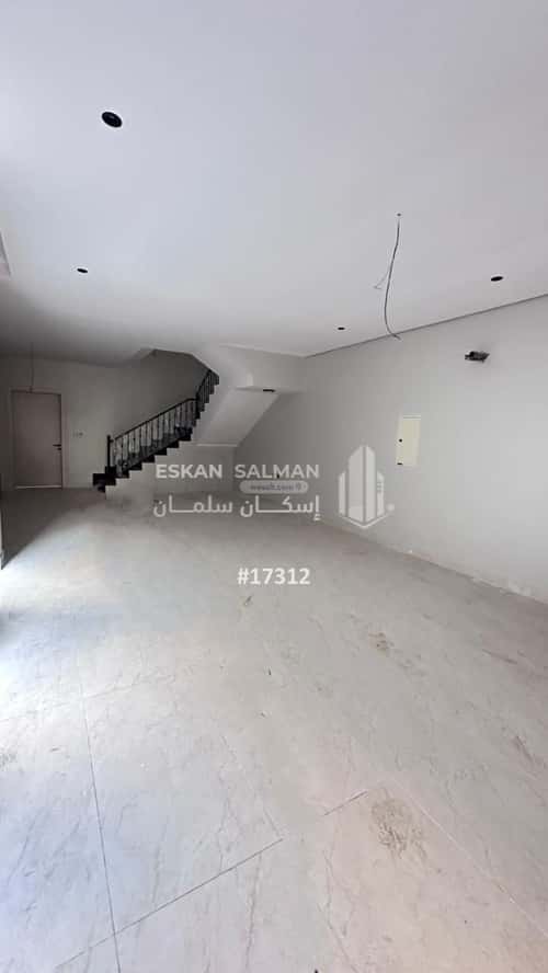 فيلا 7 غرف في العقيق