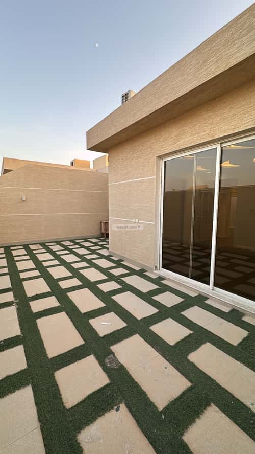 Floor with 4 Bedrooms Al-Qairawan, North Riyadh, Riyadh