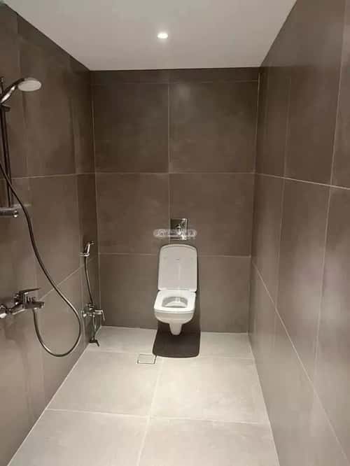 فيلا 400 متر مربع شرقية على شارع 15م الفاخرية، غرب الرياض، الرياض