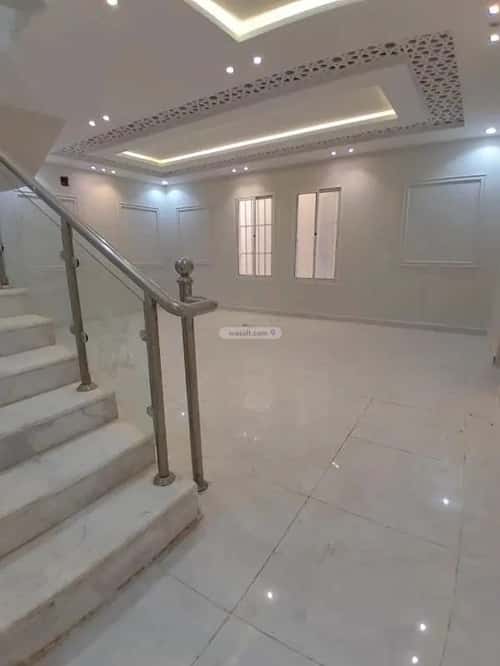Villa 224 SQM Facing East with 5 Bedrooms Al-Janadriyah, East Riyadh, Riyadh