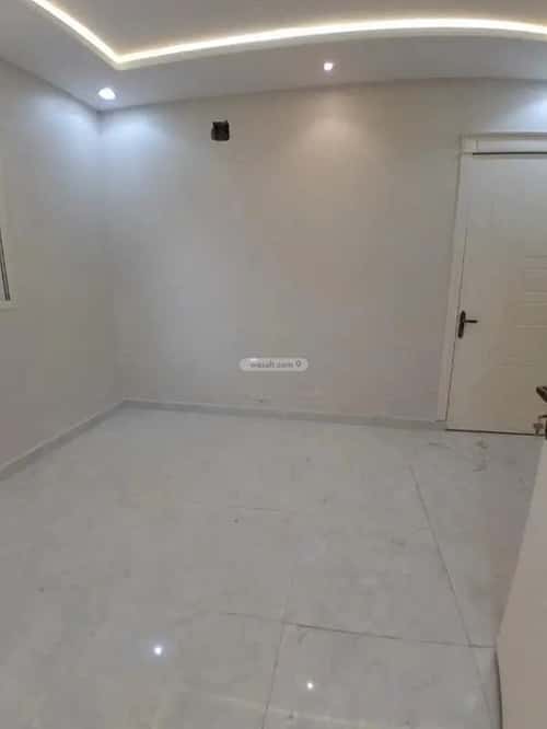 Villa 224 SQM Facing East with 6 Bedrooms Al-Janadriyah, East Riyadh, Riyadh