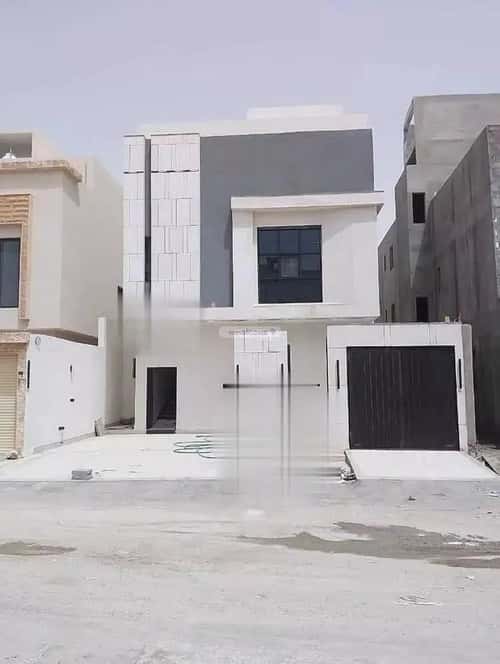 دور 233.64 متر مربع ب 7 غرف الجنادرية، شرق الرياض، الرياض