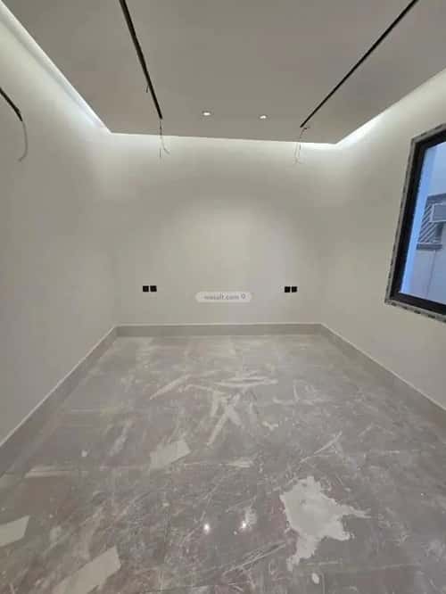 Building 650 SQM Facing North Al-Aqeek, North Riyadh, Riyadh