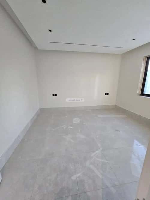 Building 650 SQM Facing North Al-Aqeek, North Riyadh, Riyadh