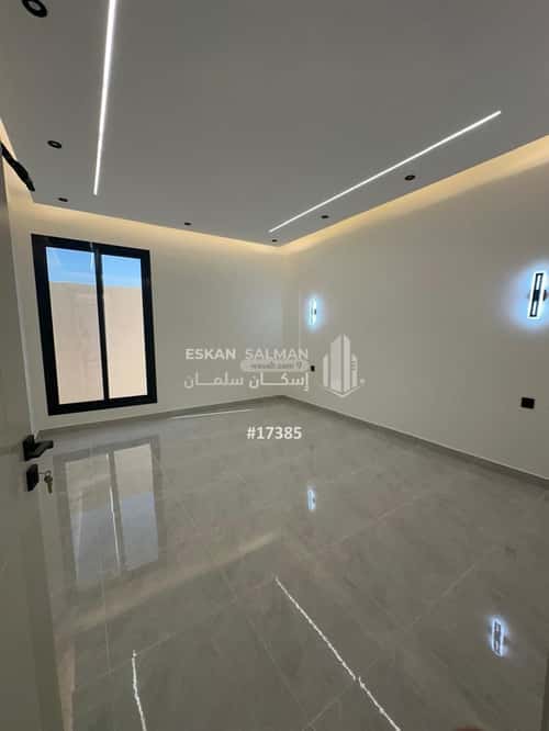 فيلا 357.82 متر مربع شرقية على شارع 20م الرحبة، الطائف