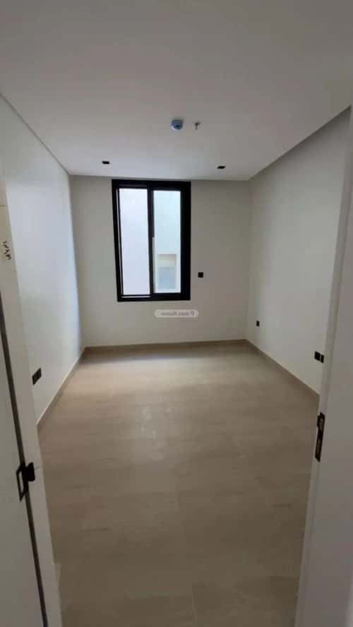 Apartment with 3 Bedrooms Mugharazat, North Riyadh, Riyadh