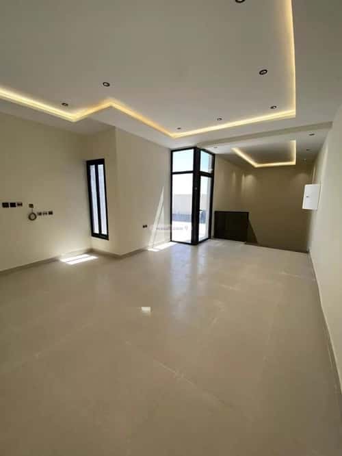 Apartment with 4 Bedrooms As-Suwaidi, West Riyadh, Riyadh