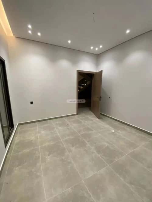 فيلا 400 متر مربع شرقية على شارع 15م الهدا، الخرج