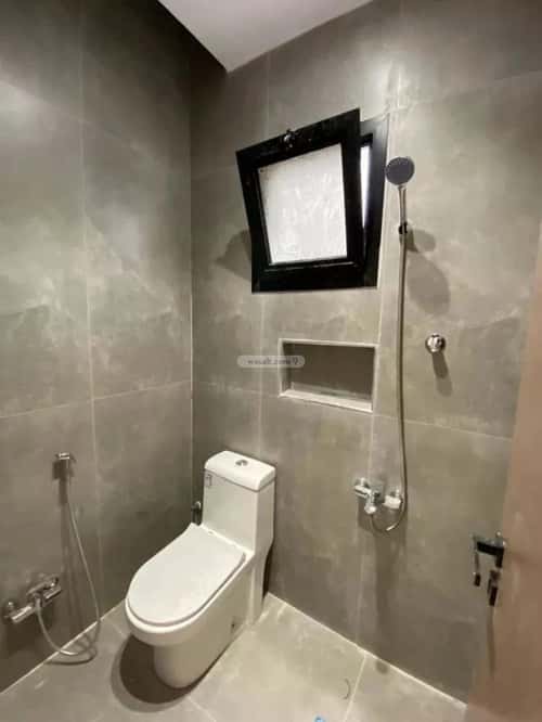 فيلا 400 متر مربع شرقية على شارع 15م الهدا، الخرج