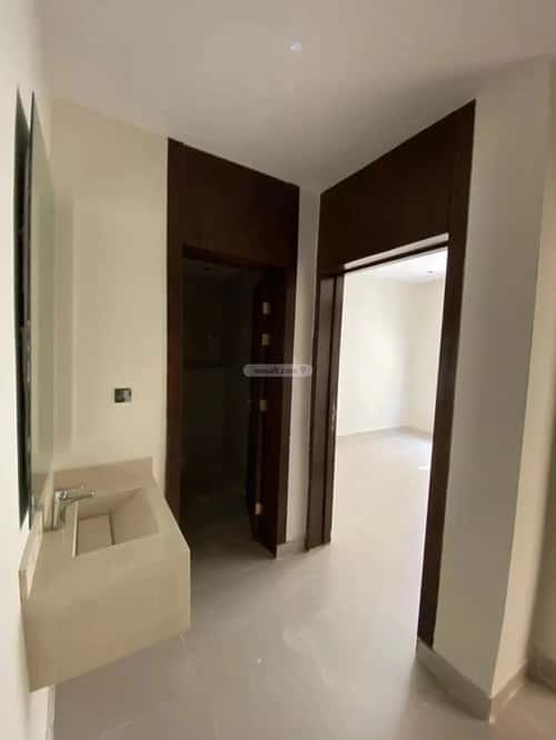 Apartment with 4 bedrooms السويدي، غرب الرياض، الرياض