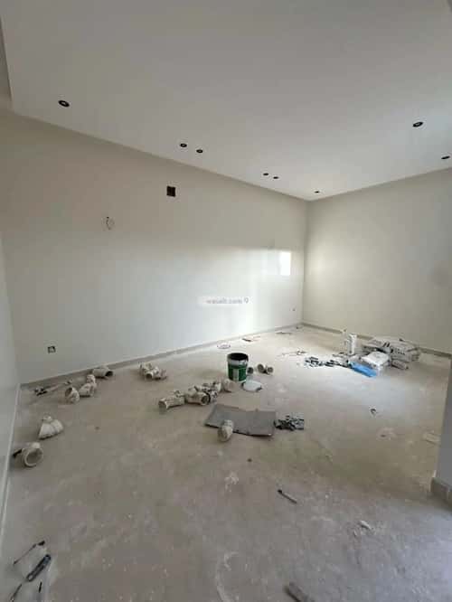 فيلا 5 غرف في طويق