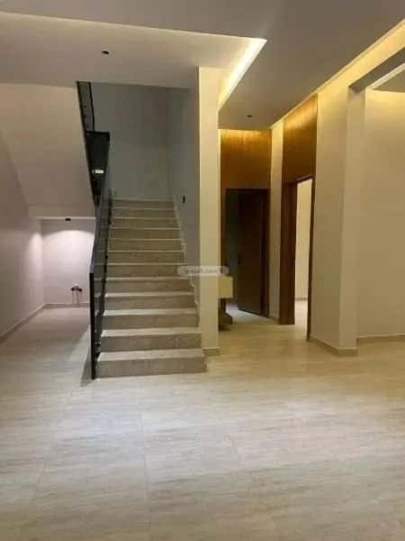 Apartment with 5 Bedrooms As-Suwaidi, West Riyadh, Riyadh