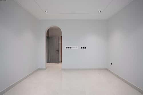 4 bedroom apartment in Al Salamah