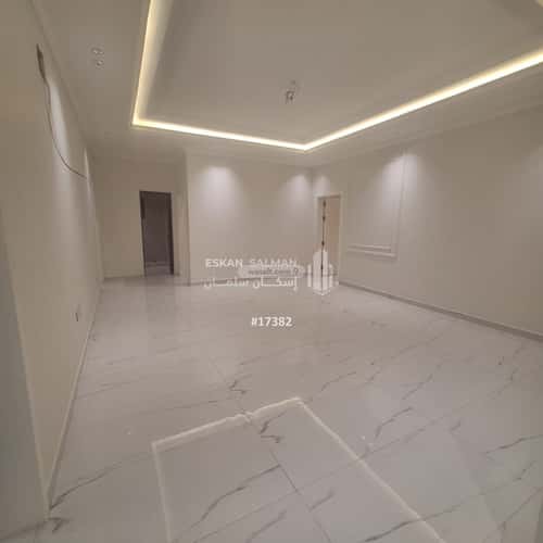 فيلا 500 متر مربع غربية على شارع 15م العقيق، الخبر