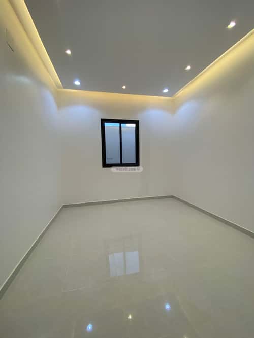 دور 210.78 متر مربع ب 5 غرف الجنادرية، شرق الرياض، الرياض