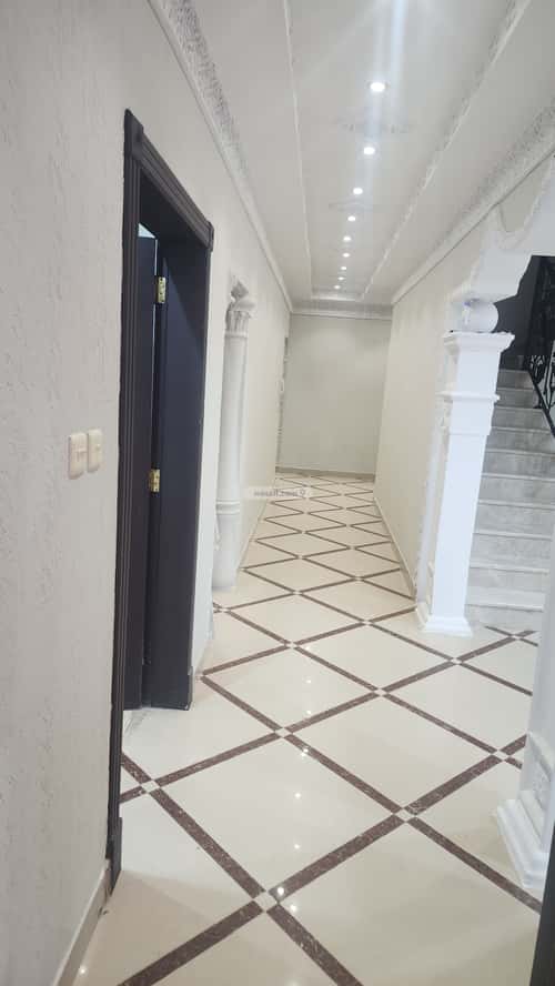 Villa 400 SQM with 2 Apartments Facing South Laban, West Riyadh, Riyadh