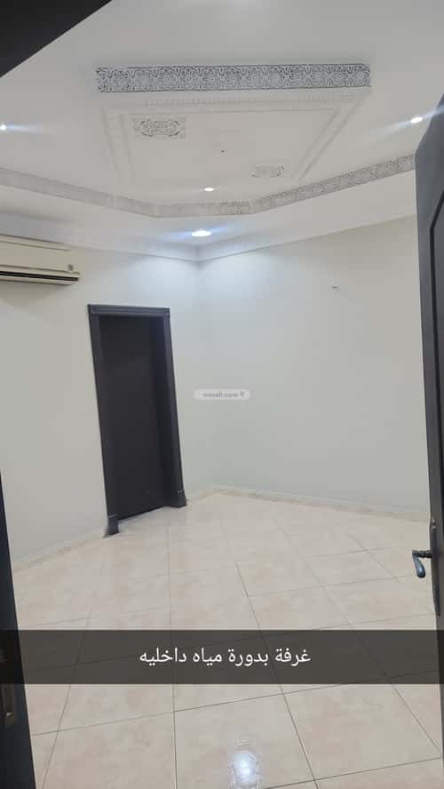 Villa 400 SQM with 2 Apartments Facing South Laban, West Riyadh, Riyadh
