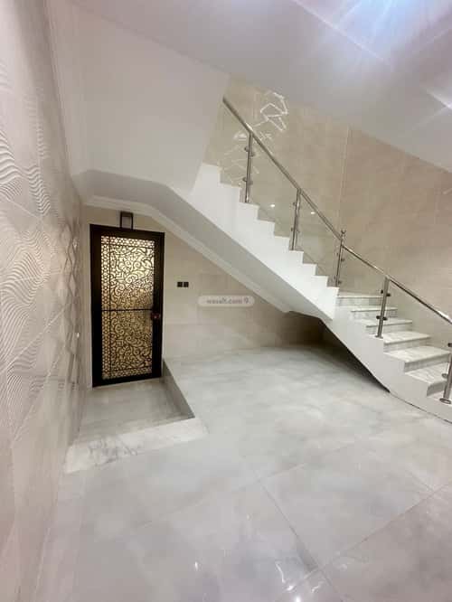 فيلا 450 متر مربع شرقية على شارع 16م الصفوة، شمال جدة، جدة