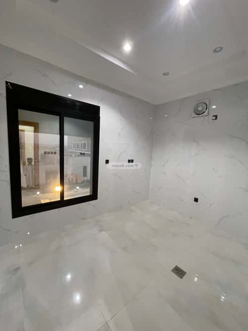 فيلا 450 متر مربع شرقية على شارع 15م الصفوة، شمال جدة، جدة