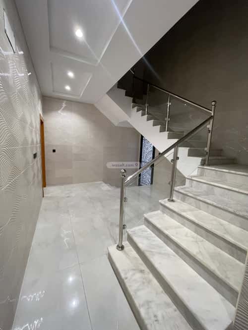 فيلا 450 متر مربع شرقية على شارع 15م الصفوة، شمال جدة، جدة