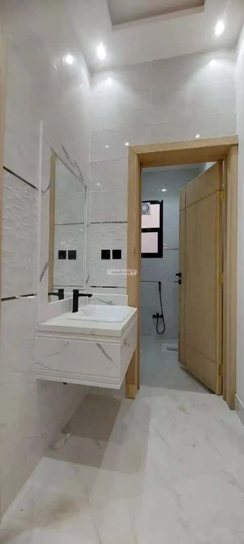 Floor 268.04 SQM with 5 Bedrooms Twaeeq, West Riyadh, Riyadh