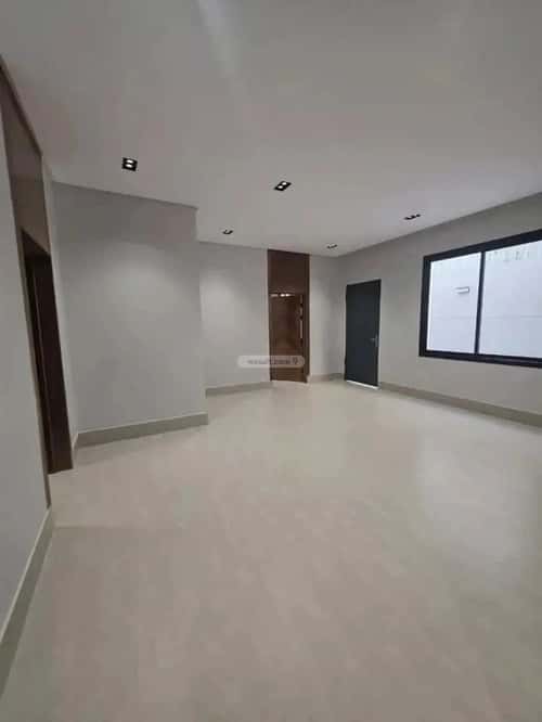5 bedroom floor in Al Uraija Al Gharbi